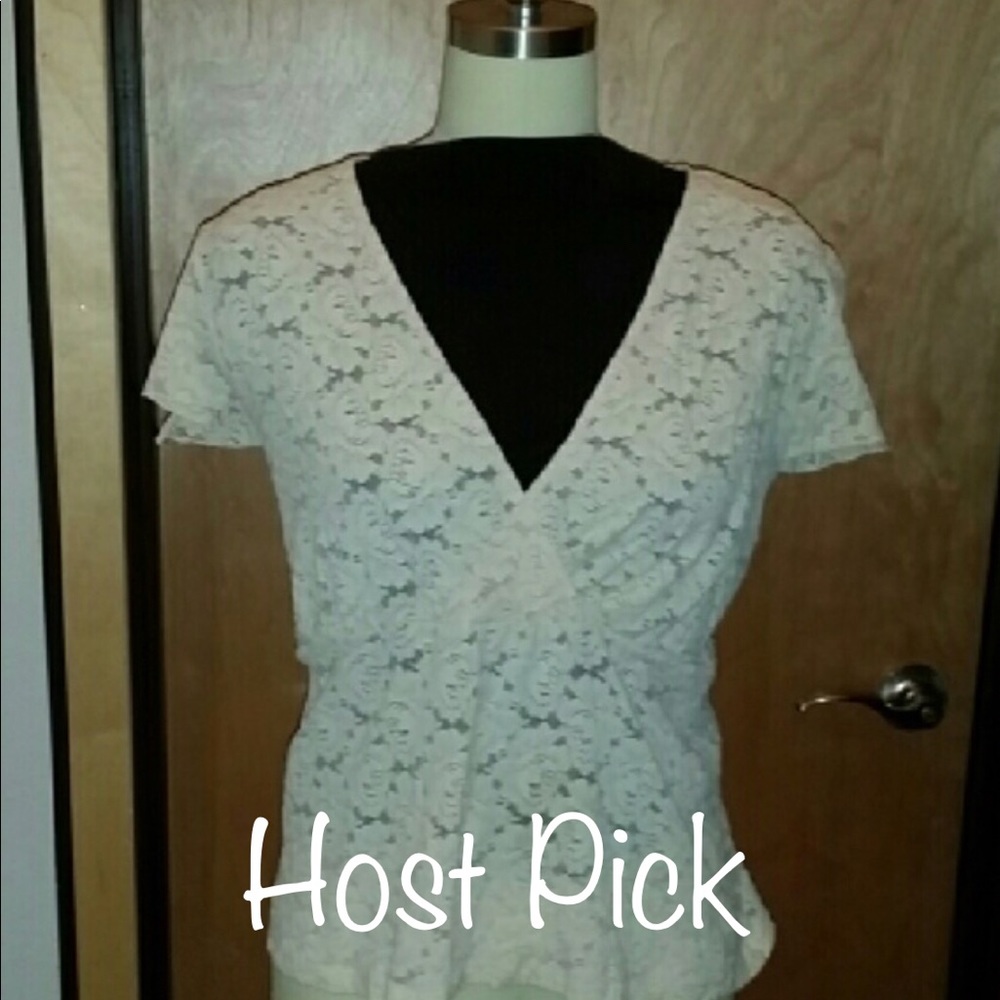 V neck Cream color stretch Lace sz 18-20